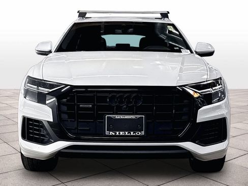 Used 2021 Audi Q8 Premium w/ Black Optic Package AWD/4WD image 3