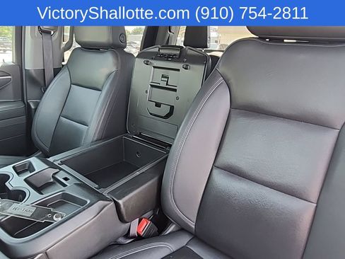 Used 2025 GMC Sierra 1500 SLT AWD/4WD image 23