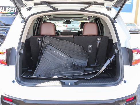 Used 2025 Honda Pilot Elite image 29