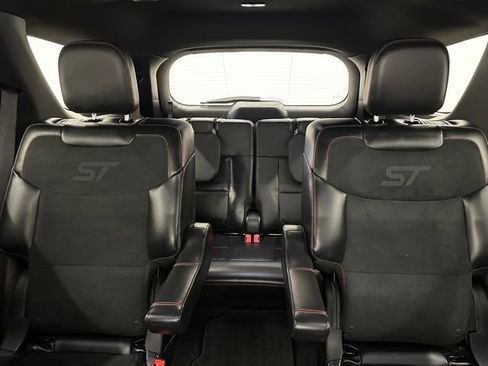 Certified 2025 Ford Explorer ST image 24