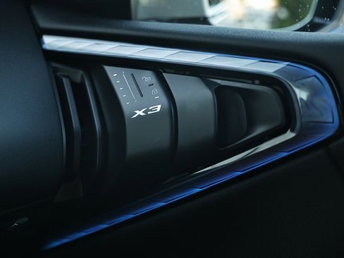 Certified 2025 BMW X3 xDrive30i w/ M Sport Package image 39