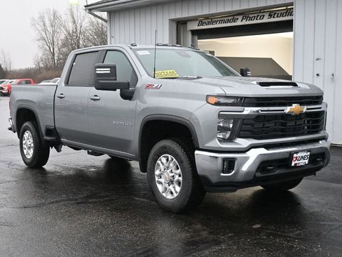 New 2026 Chevrolet Silverado 2500 LT image 2