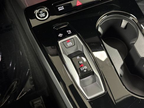 New 2027 Audi Q6 e-tron Prestige AWD/4WD image 21