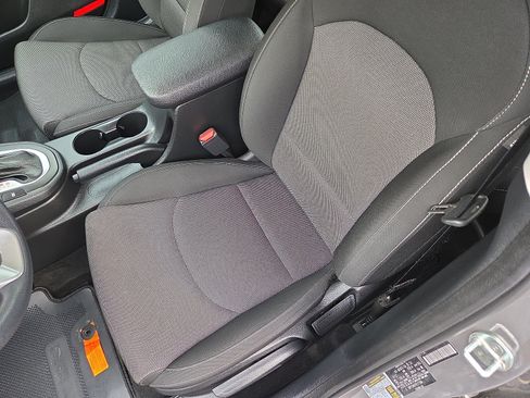 Used 2023 Kia Forte LXS FWD image 13