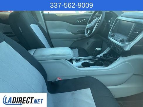 Used 2018 GMC Acadia SLT image 11