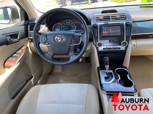 Used 2012 Toyota Camry XLE FWD image 23
