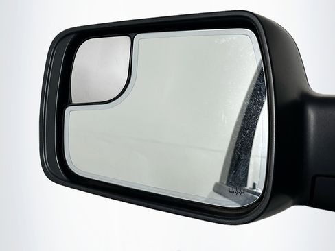 Used 2022 RAM 1500 Big Horn AWD/4WD image 16