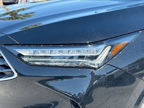 Used 2025 Acura MDX SH-AWD w/ Advance Package image 9