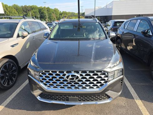 Used 2023 Hyundai Santa Fe SEL w/ Premium Package AWD/4WD image 2