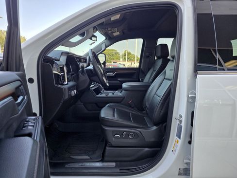 Used 2025 GMC Sierra 2500 Denali w/ Max Trailering Package AWD/4WD image 33
