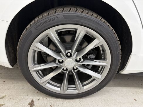 Used 2025 Cadillac CT4 Sport RWD image 7