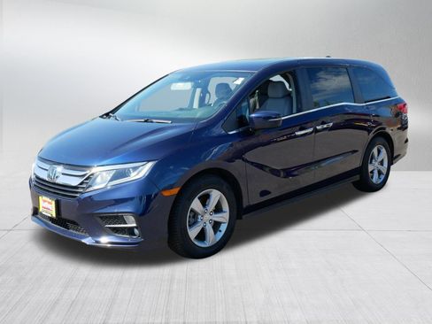 Certified 2018 Honda Odyssey EX image 3