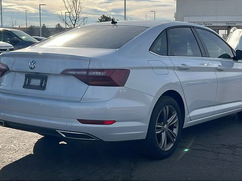Used 2019 Volkswagen Jetta R-Line image 5