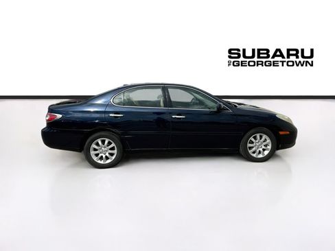 Used 2003 Lexus ES 330 w/ Premium Pkg FWD image 8