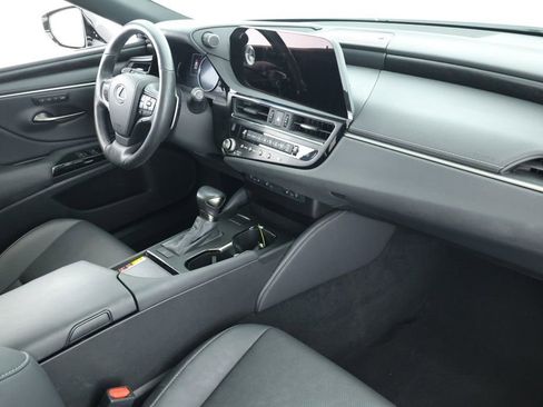 Used 2024 Lexus ES 350 w/ Premium Package image 21