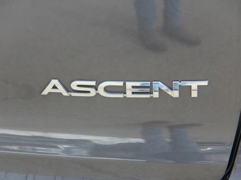 Used 2019 Subaru Ascent Premium image 9