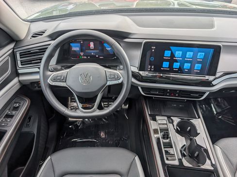 Used 2026 Volkswagen Atlas Peak Edition AWD/4WD image 19