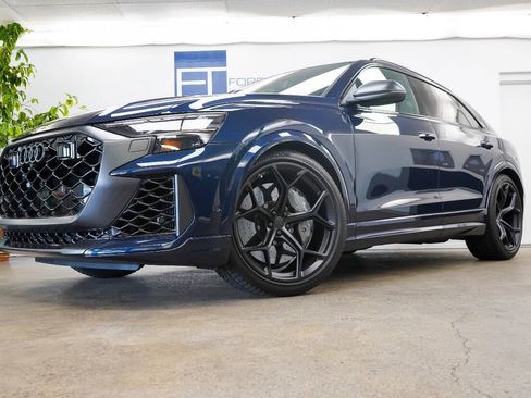 Used 2026 Audi RS Q8 performance AWD/4WD image 34
