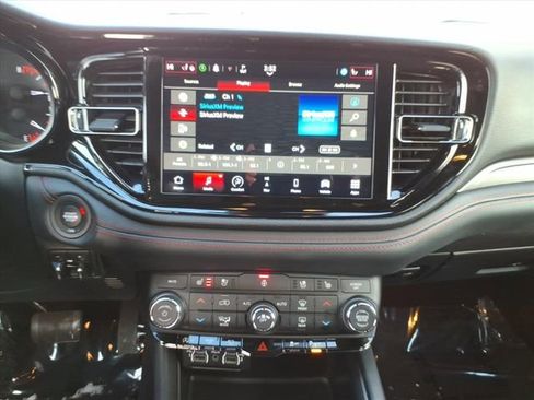 Used 2024 Dodge Durango GT image 18