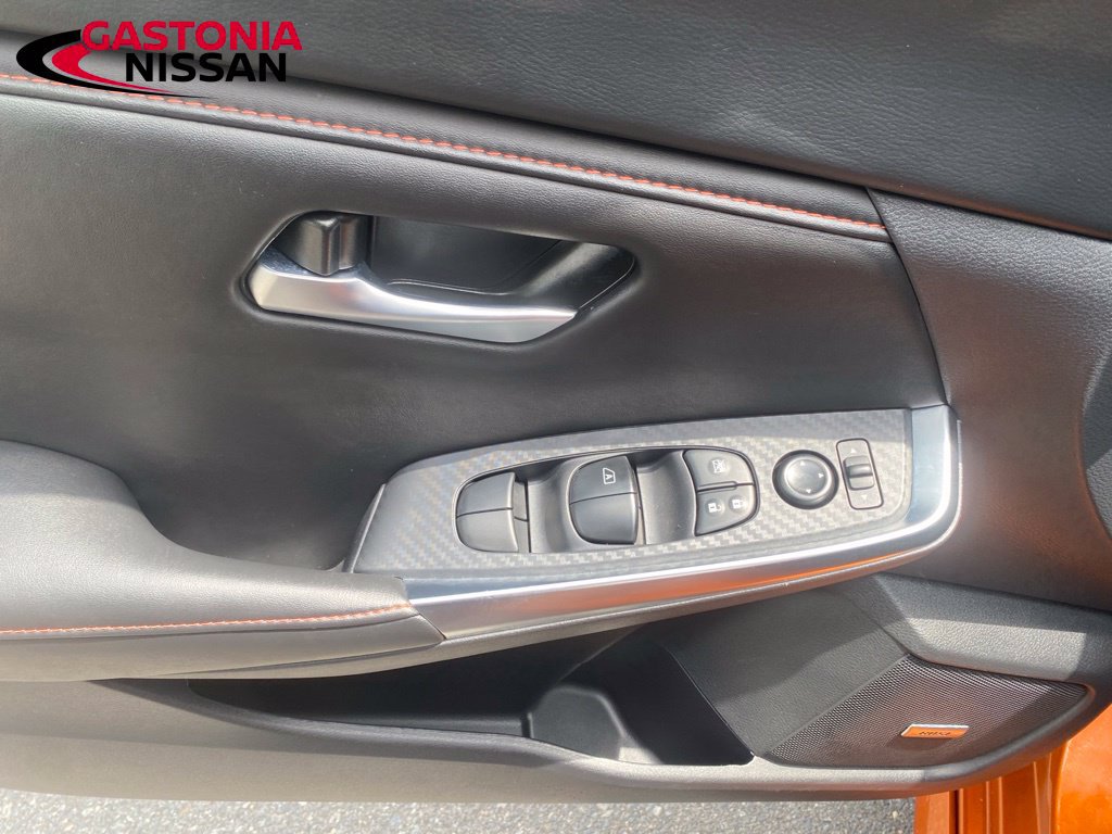 Used 2025 Nissan Sentra SR w/ SR Premium Package FWD image 14