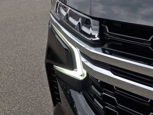 Used 2023 Chevrolet Tahoe LS AWD/4WD image 13