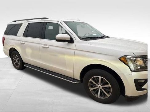 Used 2019 Ford Expedition Max XLT w/ Equipment Group 202A image 3