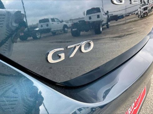Used 2025 Genesis G70 2.5T image 21