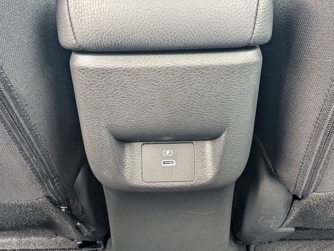 Used 2025 Nissan Versa SR w/ Trunk Package FWD image 34