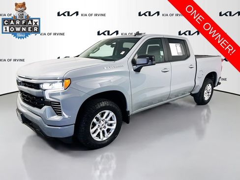 Used 2025 Chevrolet Silverado 1500 RST RWD image 3