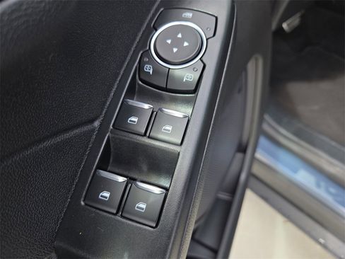 Used 2024 Ford Escape ST-Line image 33