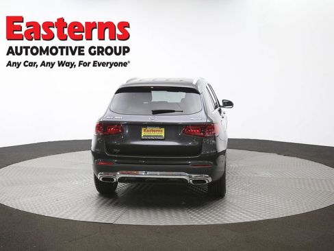 Used 2022 Mercedes-Benz GLC 300 4MATIC w/ Premium Package Lite image 39