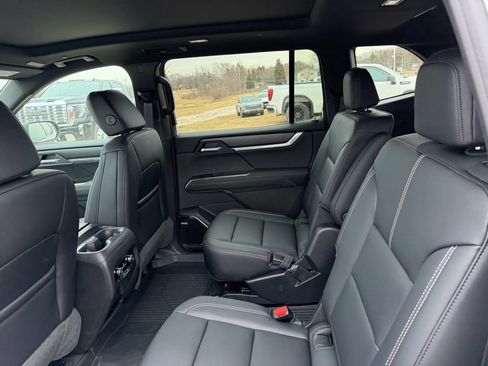 New 2026 GMC Acadia Elevation w/ Black Edition AWD/4WD image 4