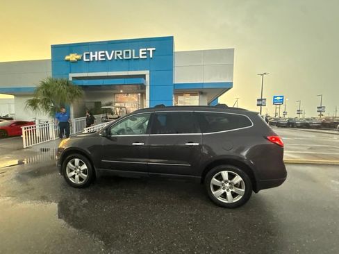 Used 2017 Chevrolet Traverse Premier AWD/4WD image 9