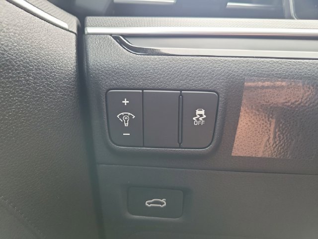 New 2026 Kia K5 LXS FWD image 27