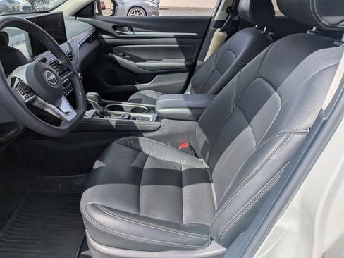 Used 2024 Nissan Altima 2.5 SL image 14