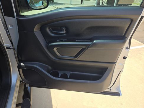 Used 2019 Nissan Titan S w/ S Utility Package RWD image 27