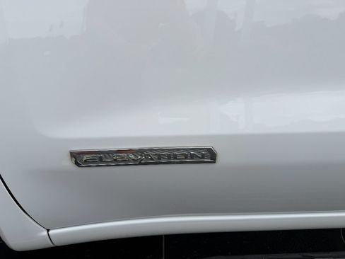 Used 2021 GMC Sierra 1500 Elevation AWD/4WD image 11