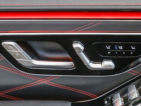 Used 2024 Mercedes-Benz S 63 AMG S image 33