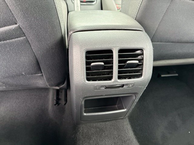 Used 2008 Volkswagen Jetta GLI FWD image 22