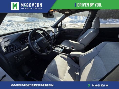 Used 2023 Honda Passport Elite image 6