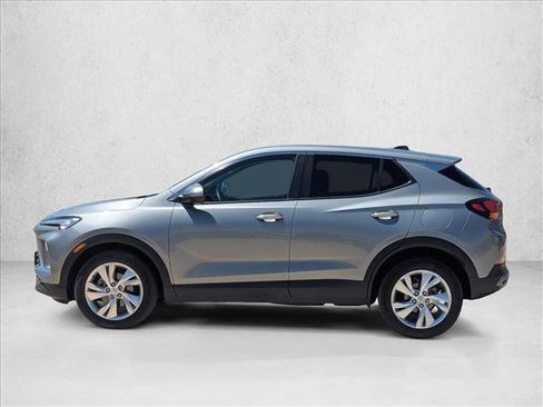 Used 2025 Buick Encore GX Preferred FWD image 9