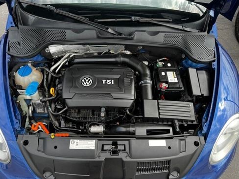 Used 2014 Volkswagen Beetle R-Line FWD image 36