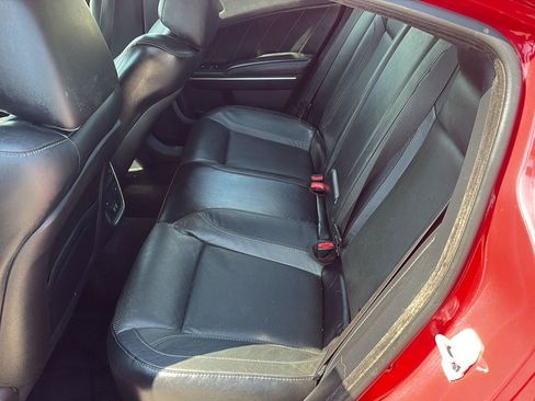 Used 2015 Dodge Charger SXT w/ AWD Plus Group image 18