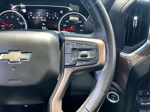 Used 2022 Chevrolet Silverado 1500 High Country AWD/4WD image 25
