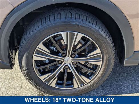 Used 2018 Mitsubishi Eclipse Cross SE image 9