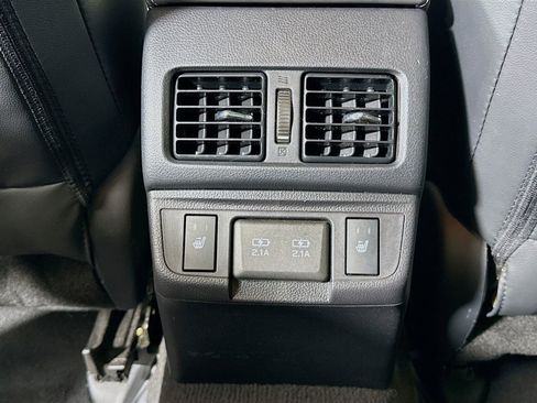 Used 2019 Subaru Outback 2.5i Limited AWD/4WD image 25