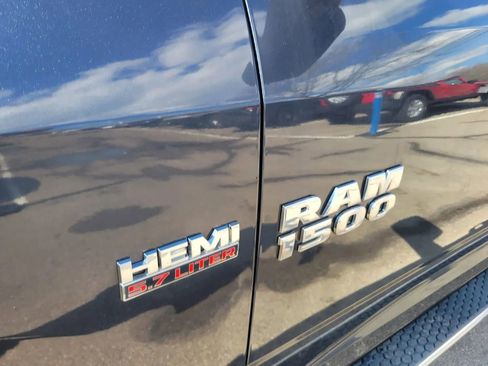Used 2017 RAM 1500 Tradesman AWD/4WD image 16
