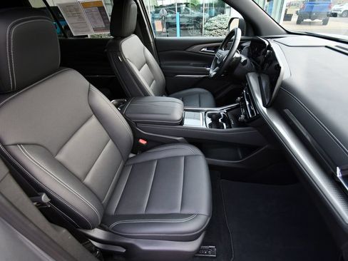 Used 2024 Chevrolet Traverse LT AWD/4WD image 20