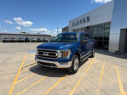 Used 2023 Ford F150 XLT w/ Equipment Group 302A High AWD/4WD image 3