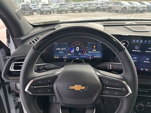 New 2026 Chevrolet Traverse High Country w/ LPO, Floor Liner Package image 19